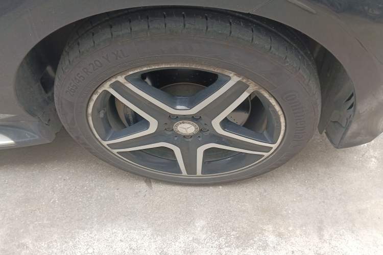 Used Mercedes-Benz GLE 2016 GLE 450 AMG 4MATIC Right Front Wheel Hub