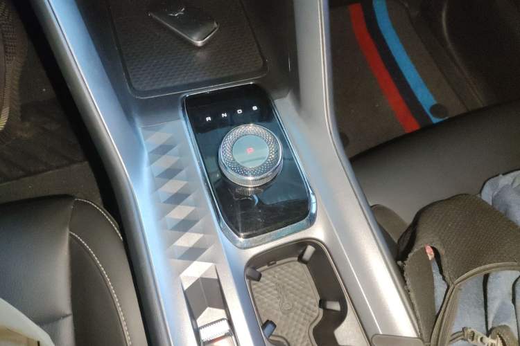 Used Wuling Xingyun 2023 2.0L DHT Flagship Edition