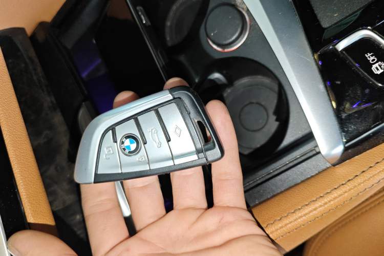 Used BMW 5 Series 2021 525Li M Sport Package
