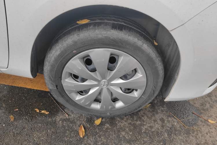 Used Toyota YARiS L Zhi Xuan 2020 1.5L CVT Leading Edition Right Front Wheel Hub