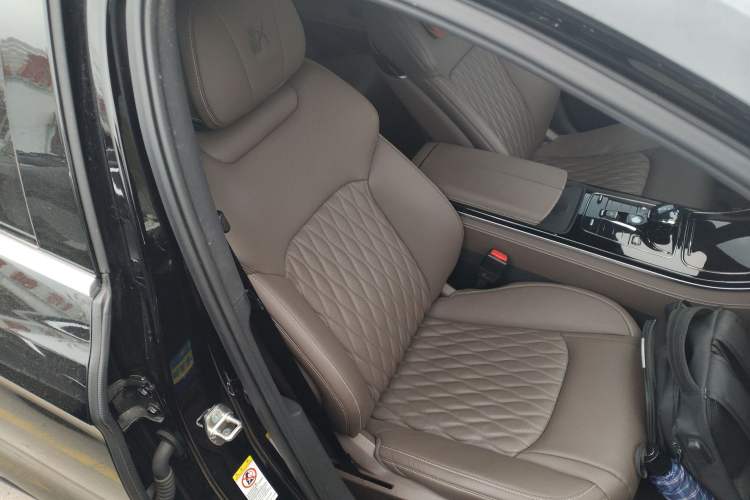 Used BYD Han 2024 EV Glory Edition 506KM Front-Wheel-Drive Premium Model Right Front Seat