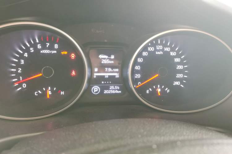 Used Kia Sportage R 2016 2.0L Automatic Two-Wheel Drive DLX Instrument Cluster