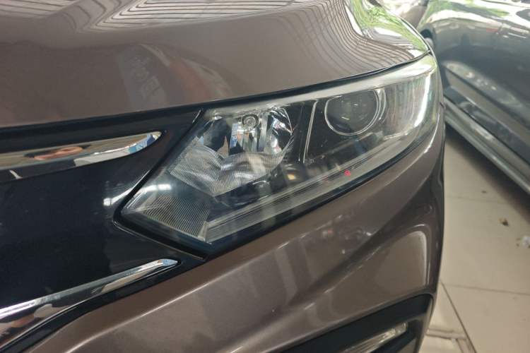 Used Honda XR-V 2015 1.8L VTi CVT Luxury Edition Left Front Headlight