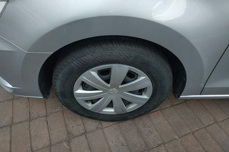 Used Volkswagen Jetta 2017 1.4L Manual Fashion Edition