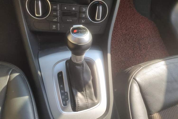 Used Audi Q3 2016 35 TFSI Fashion Model
