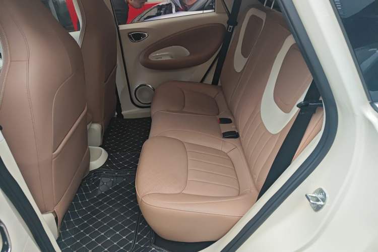 Used Wuling Bingo 2025 410 km Lingxi Deluxe Edition Left Rear Seat
