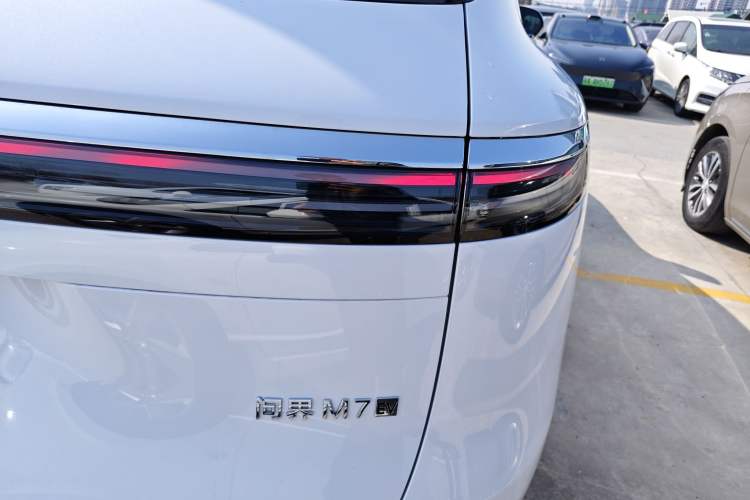 Used Hima AITO M7 2026 Model Pure Electric Max Long Range 5-Seater Version
