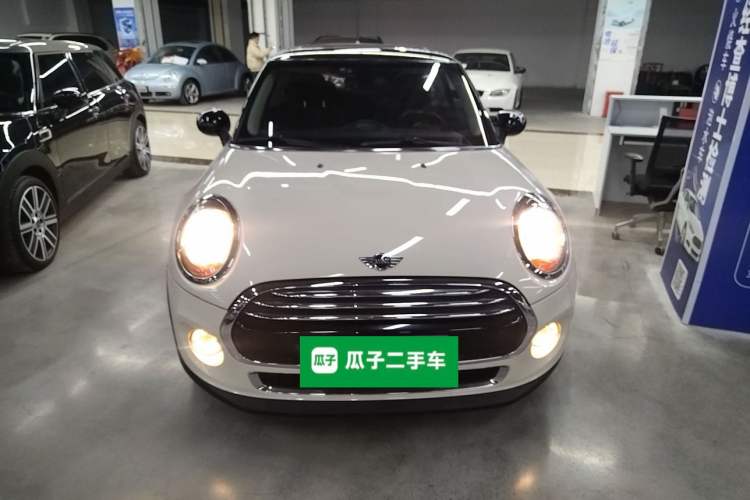 Used MINI MINI 2016 1.5T COOPER
