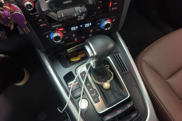 Used Audi Q5 2017 Plus 40 TFSI Technology Model
