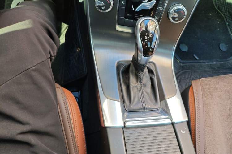 Used Volvo S60 2015 S60L T5 Intelligent Drive Edition