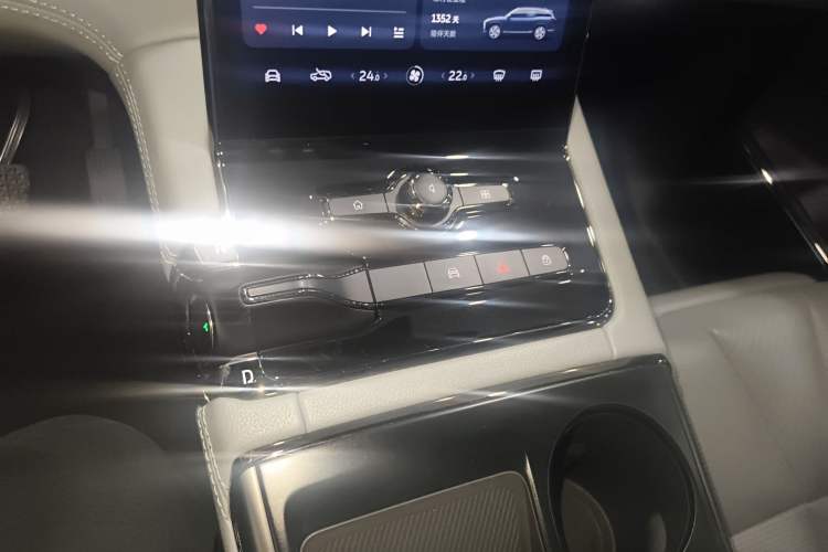 Used Nio ES8 2022 100 kWh Six-Seater Version