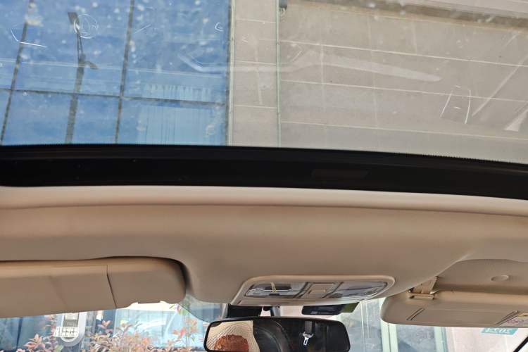 Used Dongfeng Fengon S560 2018 1.8L CVT Urban Model 7 Seats