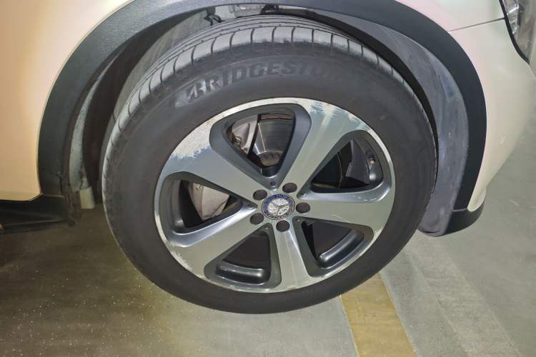 Used Mercedes-Benz GLC 2016 GLC 300 4MATIC Dynamic Model