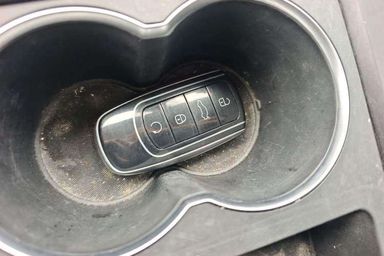 Used Chery Tiggo 8 2024 Honor Edition 230TCI Manual Advanced Version 5 Seats Interior 1