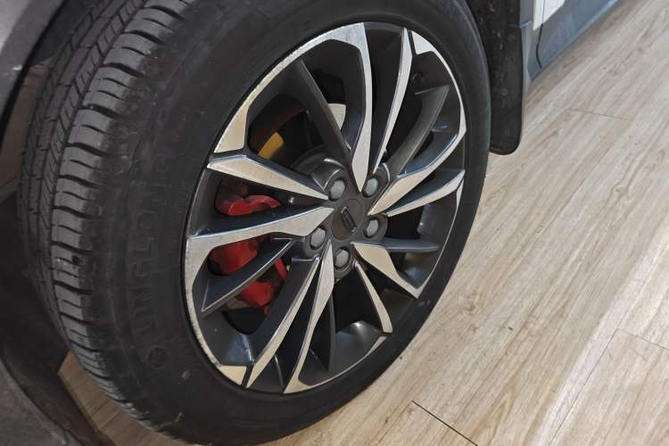 Used Geely Auto Coolray 2019 Sport Model 260T DCT Battle China V Standard