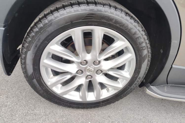 Used Buick Envision 2018 28T Four-Wheel Drive Luxury Model