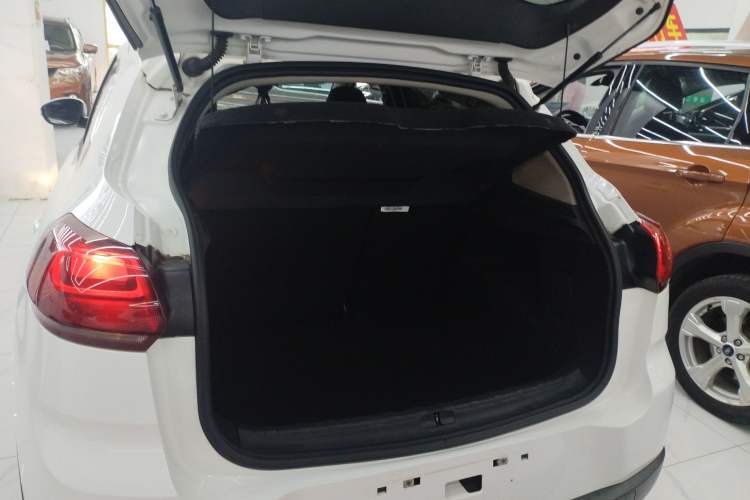 Used Citroen C3-XR 2015 1.6THP Automatic Pioneer Model Trunk