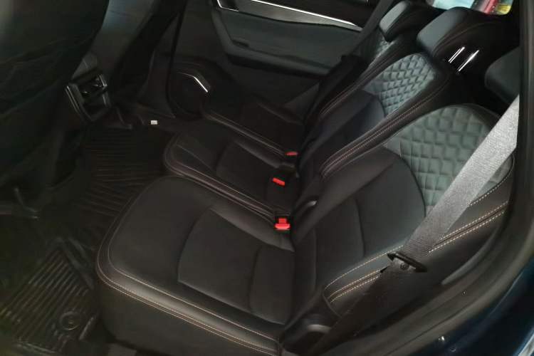 Used Geely Auto Haoyue L 2023 2.0T DCT Prestige Edition
