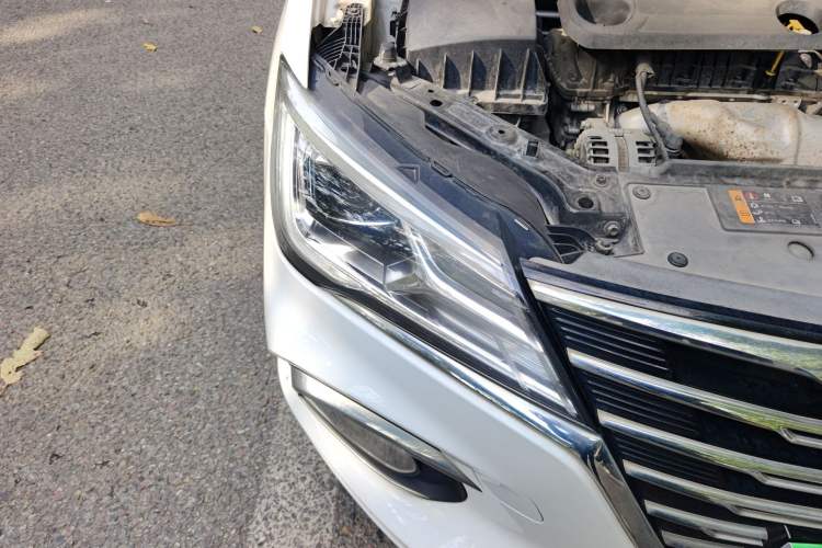 Used Roewe i5 2019 1.5L Automatic 4G Connected Langhao Edition