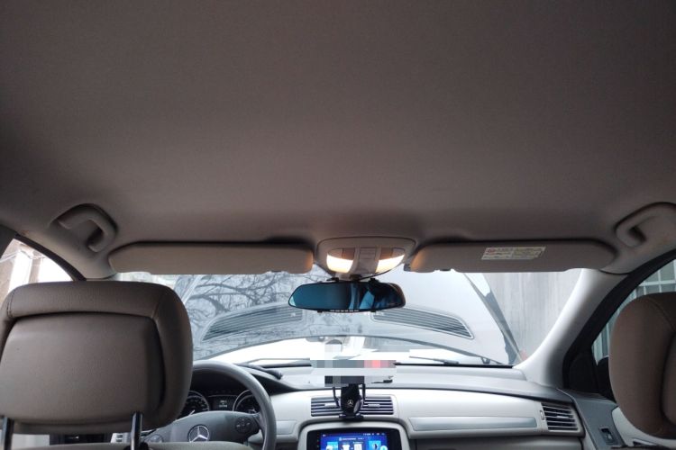 Used Mercedes-Benz R-Class 2011 R 300 L Business Model