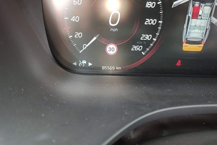 Used Volvo XC60 2018 T5 4x4 Smart Edition