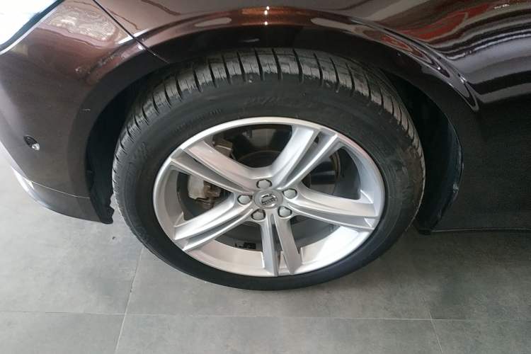 Used Volvo S90 2018 T4 Zhiyuan Edition
