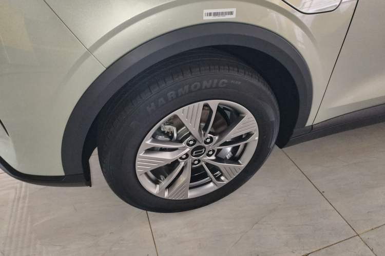 Used Bestune Yueyi 03 2025 445km Joyful Edition Left Front Wheel Hub