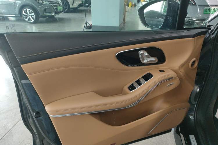 Used Rising R7 2022 Long-Range Advanced Edition