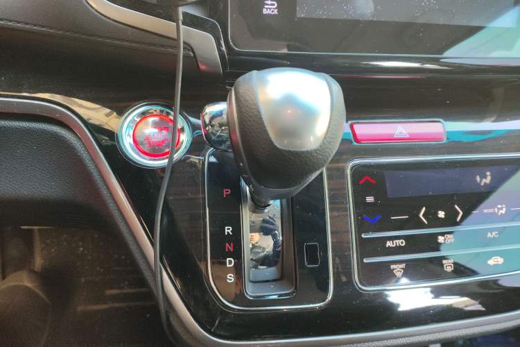 Used Honda Odyssey 2018 2.4L Luxury Edition