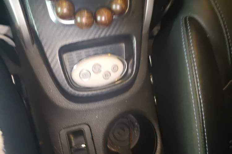 Used BYD Yuan New Energy 2018 EV360 Smart Connect Cool Edition
