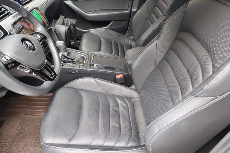 Used Volkswagen FAW-Volkswagen CC 2020 330TSI Glamour Edition China VI Standard