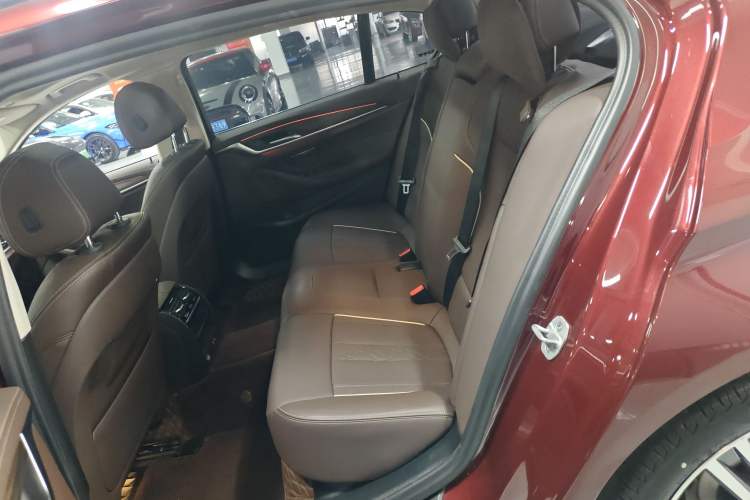 Used BMW 5 Series 2021 Restyled 530Li Leading Edition Luxury Package Left Rear Seat