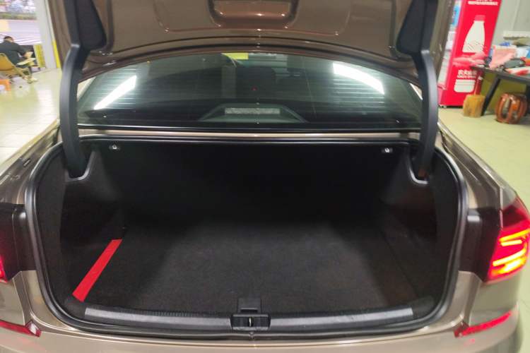 Used Volkswagen Passat 2017 330TSI DSG Luxury Edition