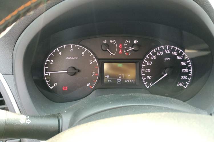 Used Nissan Sylphy 2014 1.6XV CVT Deluxe Edition