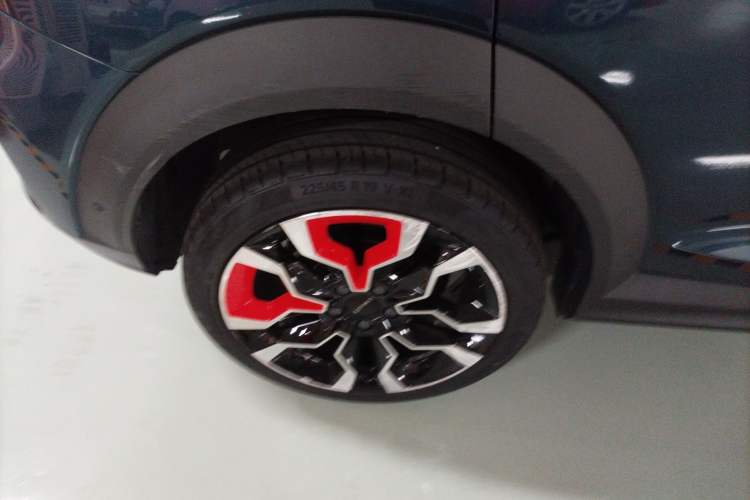 Used Lynk & Co 06 2020 1.5T YAO Halo