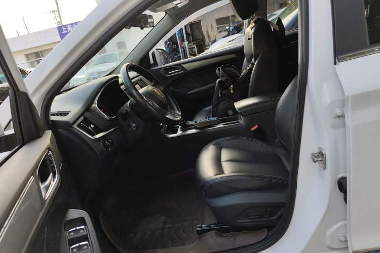 Used Roewe RX5 2016 20T Two-Wheel Drive Automatic Flagship Edition
