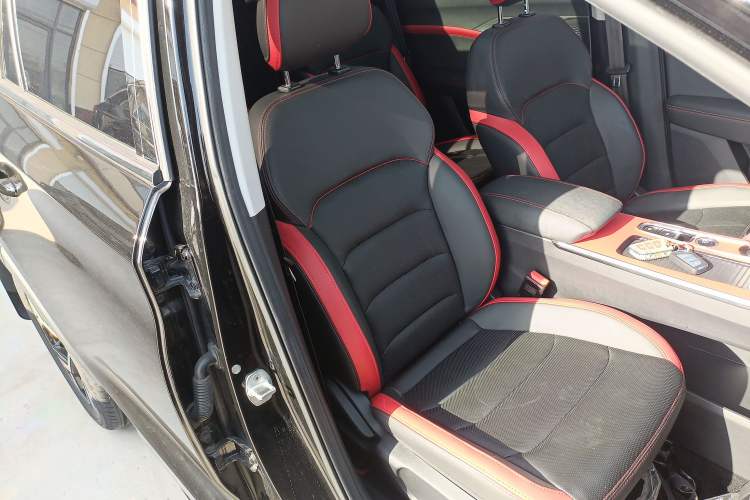 Used SOL X8 2021 300T DCT Luxury Smart Connect Edition 6 Seats