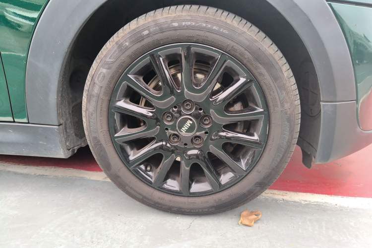 Used MINI 2014 1.2T ONE+ Right Front Wheel Hub