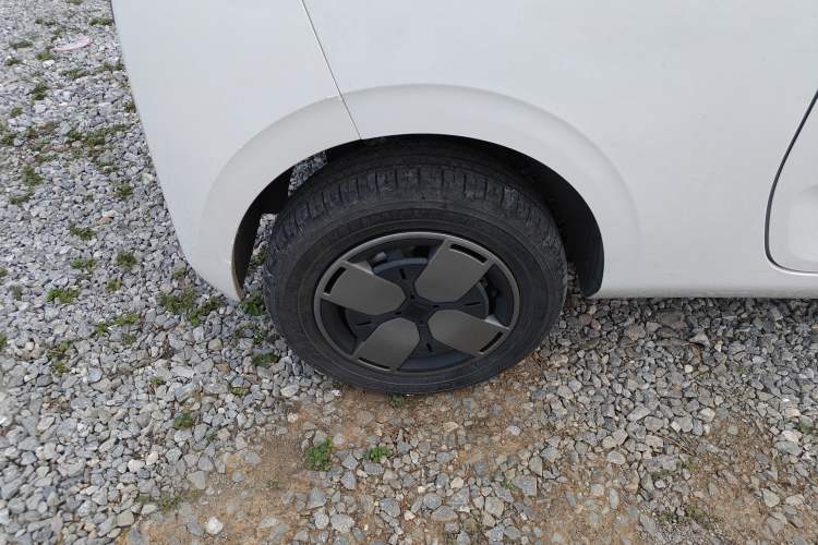 Used Wuling Air ev 2023 - Four Seats - Standard Edition