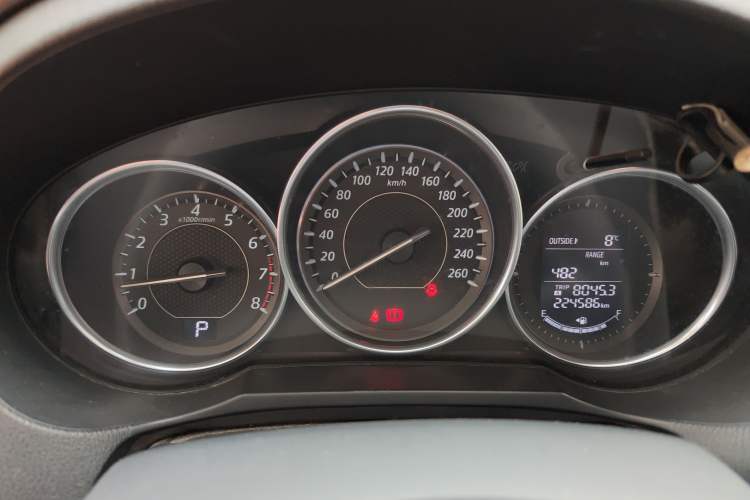 Used Mazda Atenza 2014 2.0L Blue Sky Luxury Edition
