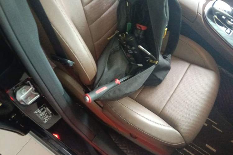 Used Mercedes-Benz E-Class 2018 Restyled E 300 L Sporty and Stylish Edition
