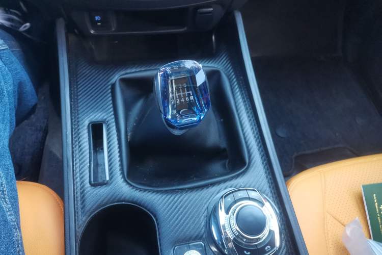 Used Nissan Terra 2020 2.5L XE Manual Two-Wheel-Drive Elite Edition