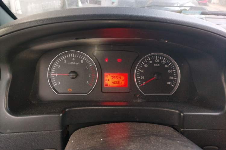 Used FORTHING Lingzhi 2012 Passenger Version 1.6L Comfort Edition
