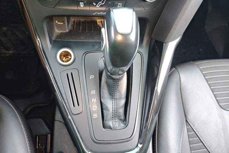 Used Ford Focus 2015 Sedan 1.6L Automatic Trend Model