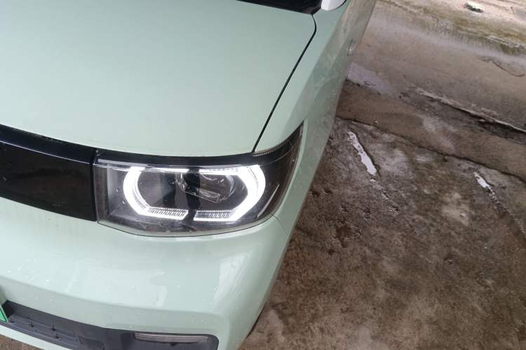 Used Wuling Hongguang MINIEV 2021 Macaron Premium Model – Lithium-NMC