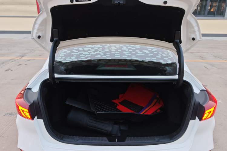 Used CHANGAN Eado 2021 PLUS Blue Whale NE 1.4T GDI DCT Flagship Model
