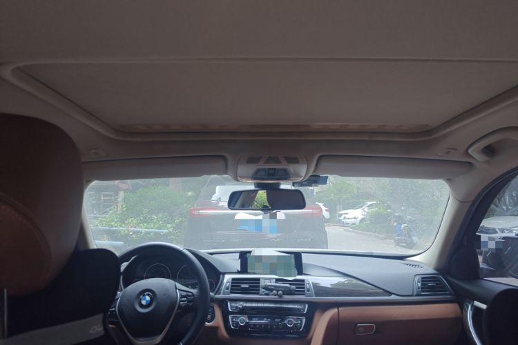 Used BMW 3 Series 2016 320Li Luxury Design Package
