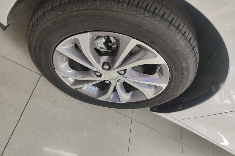 Used Buick Verano 2023 Pro Le Yi Edition
