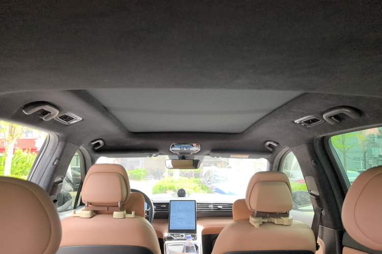 Used Nio ES8 2020 415 km Range 6-Seater Version Headliner