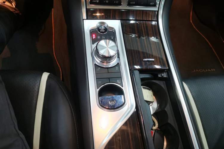 Used Jaguar XF 2014 XF 3.0 SC Luxury Edition